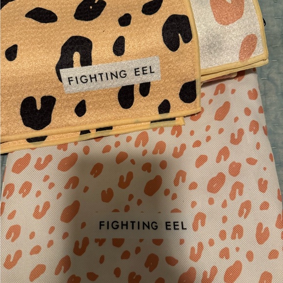 Fighting Eel waffle beach towel leopard. Pink tan. Brand new. - Picture 2 of 5